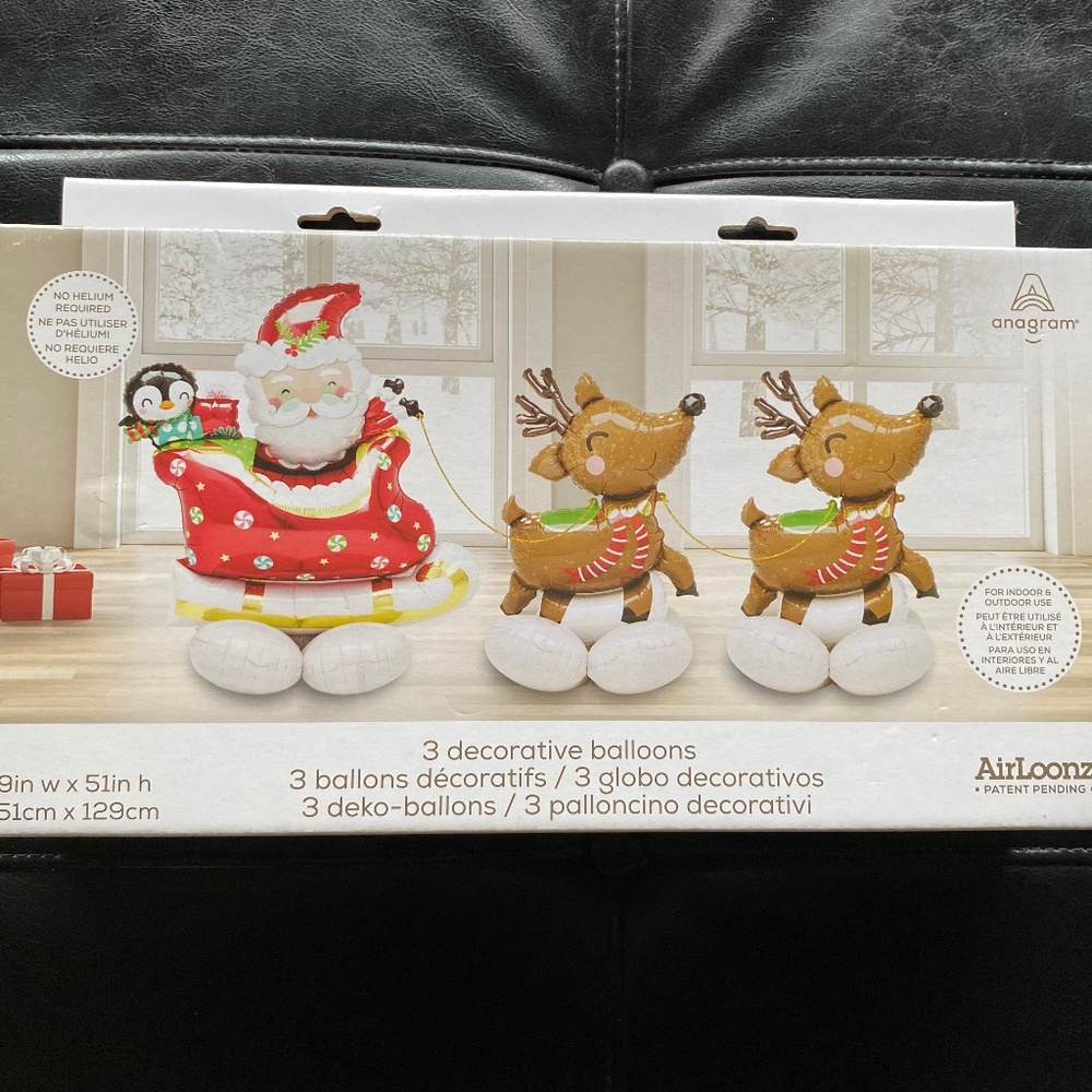 NIB Santa Sleigh & Reindeer Giant Airloonz 3 decorative balloons Kit